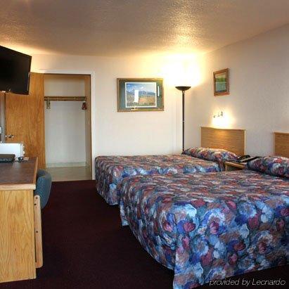 Inn Rodeway 2*